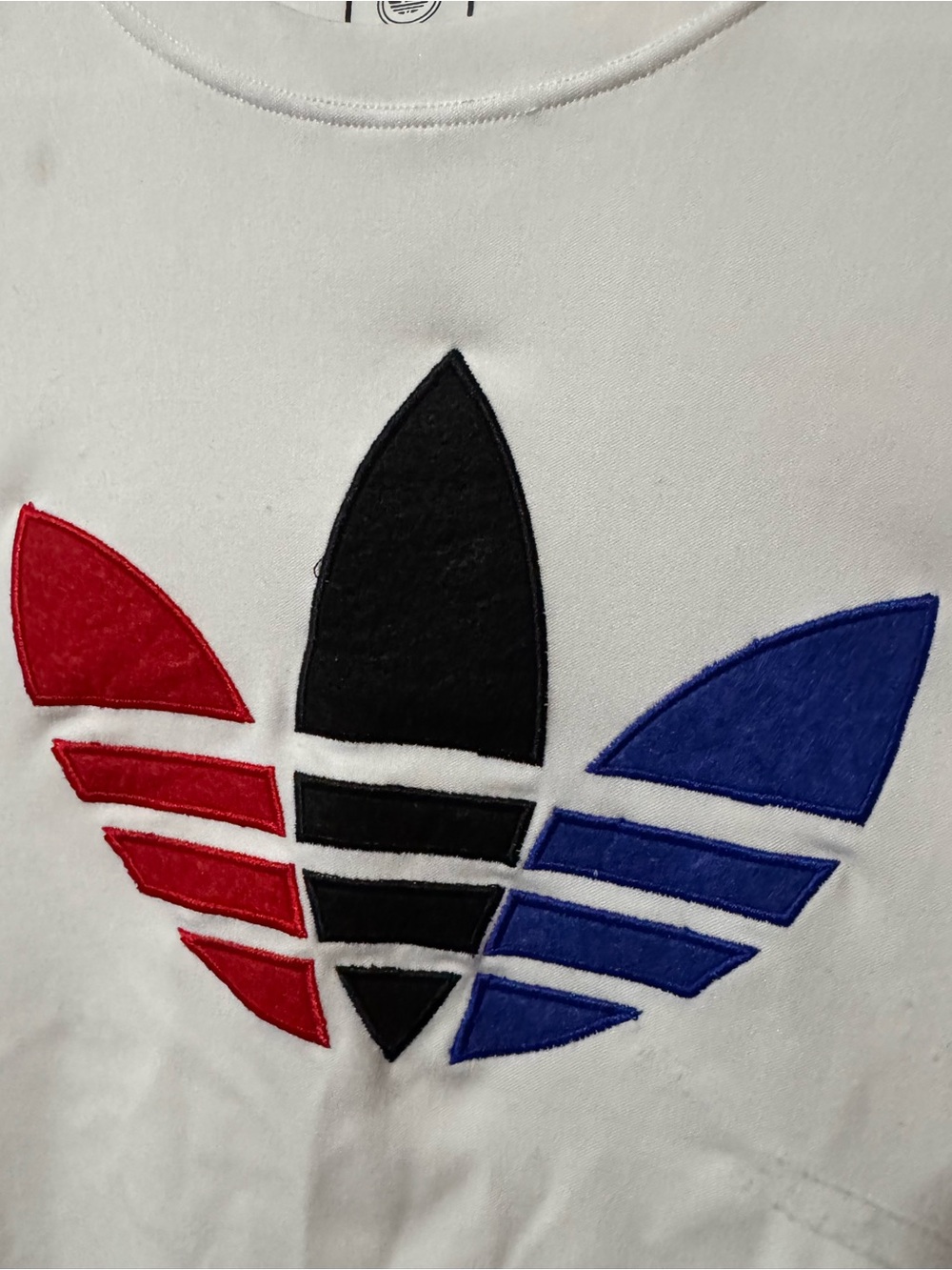 Adidas Originals ADICOLOR TRICOLOR TREFOIL 3 Stripe White Red Blue - Picture 2 of 6